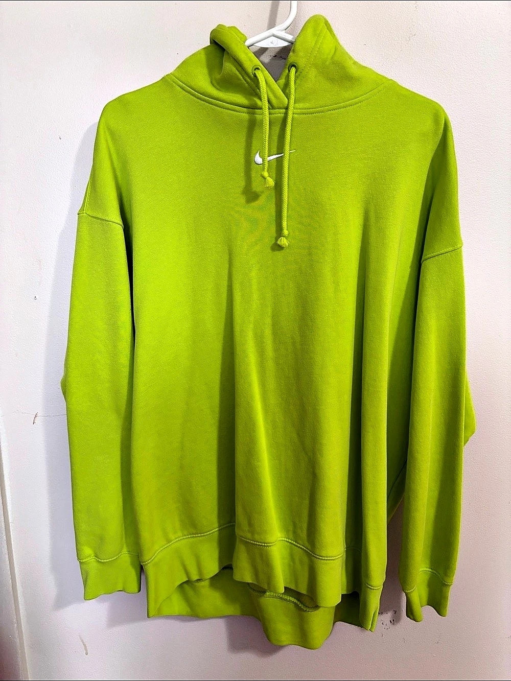 Nike Pullover Hoodie in Green